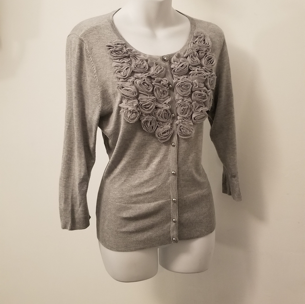 White House Black Market gray cardigan sweater SZ Medium like new